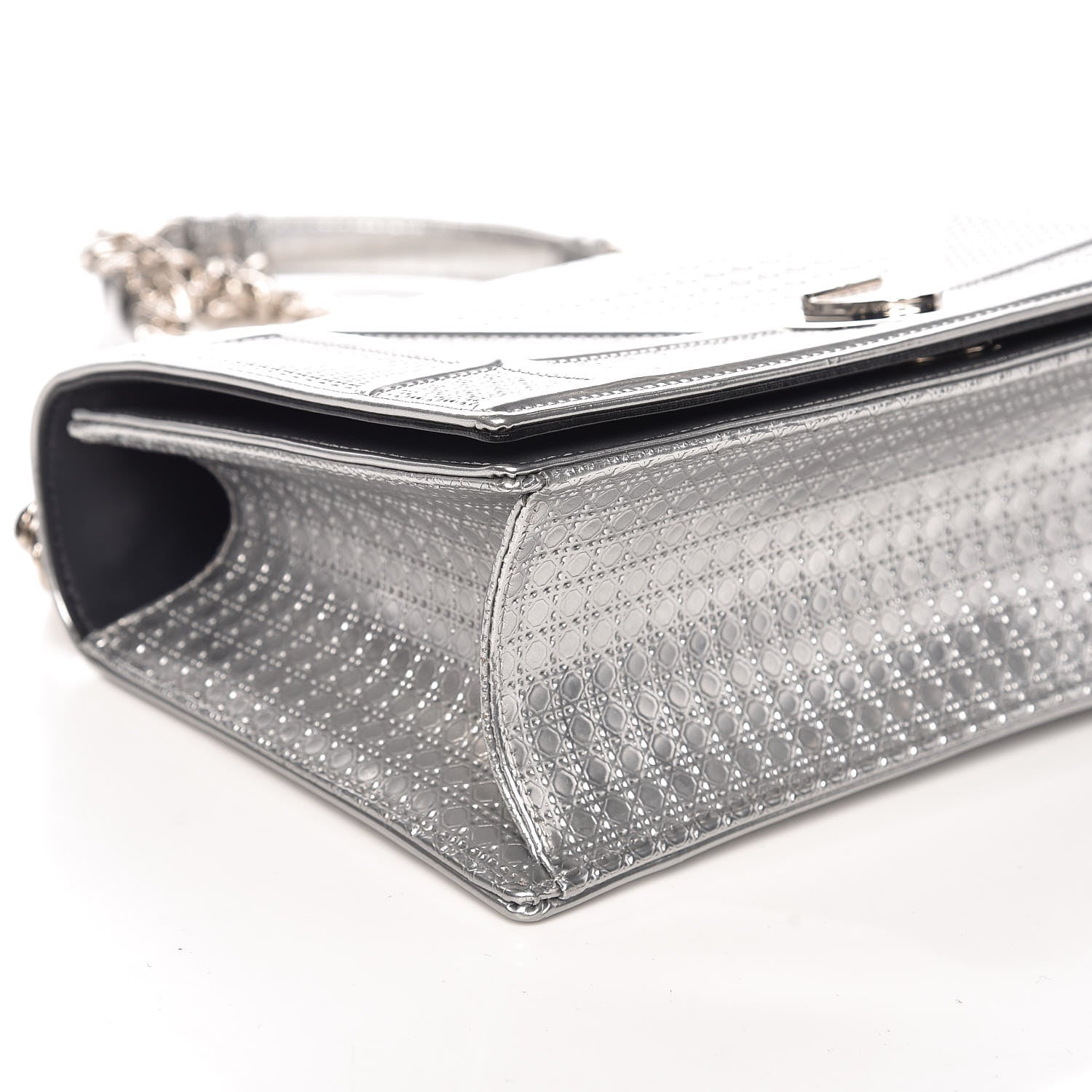 Christian Dior Metallic Patent Micro-Cannage Medium Diorama Flap Bag Silver 5 of 10