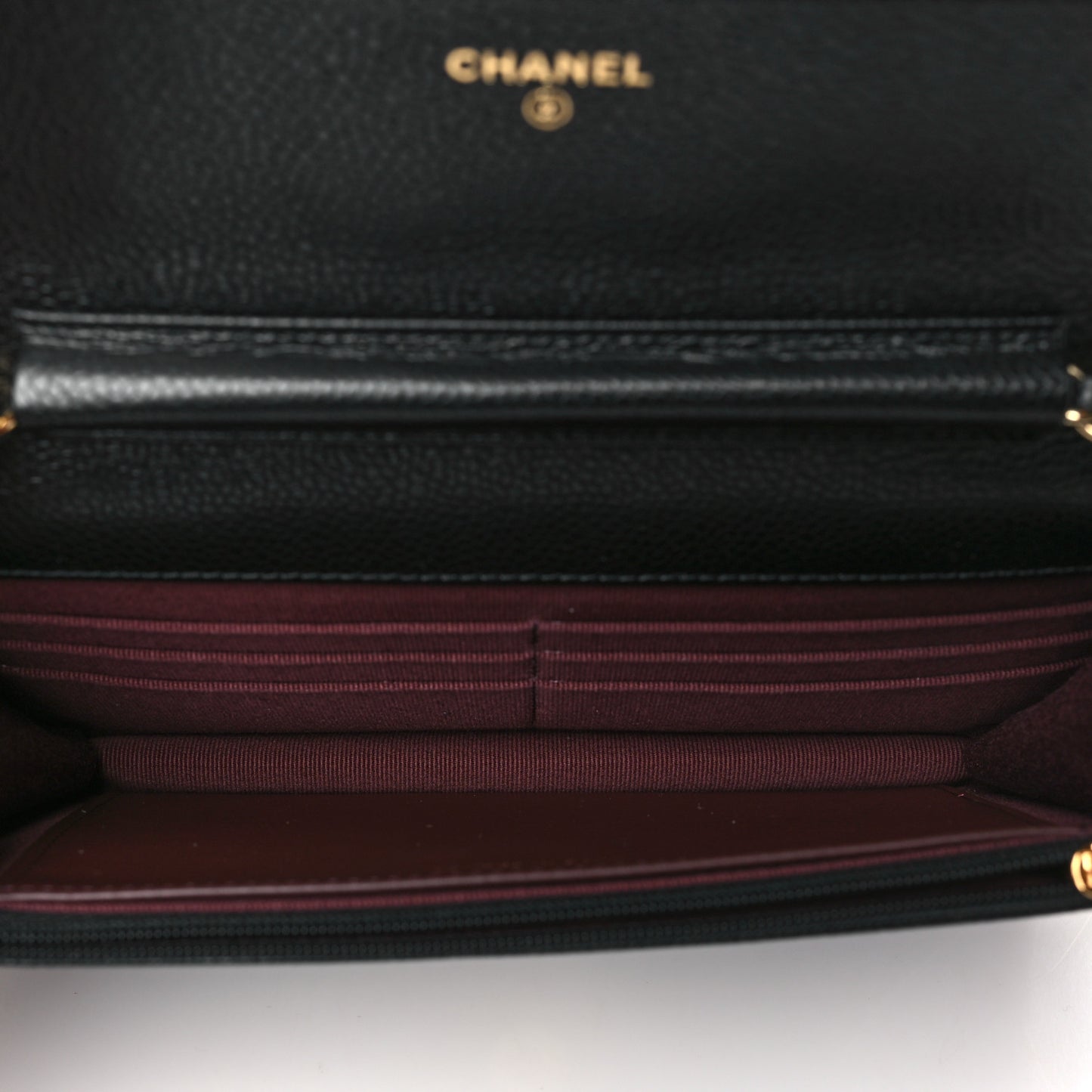 Caviar Quilted Wallet on Chain WOC Black