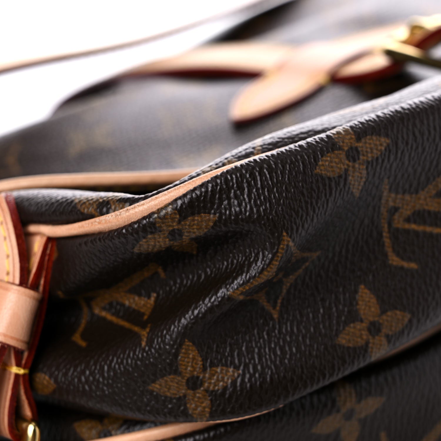 Louis Vuitton Monogram Saumur MM 10 of 25