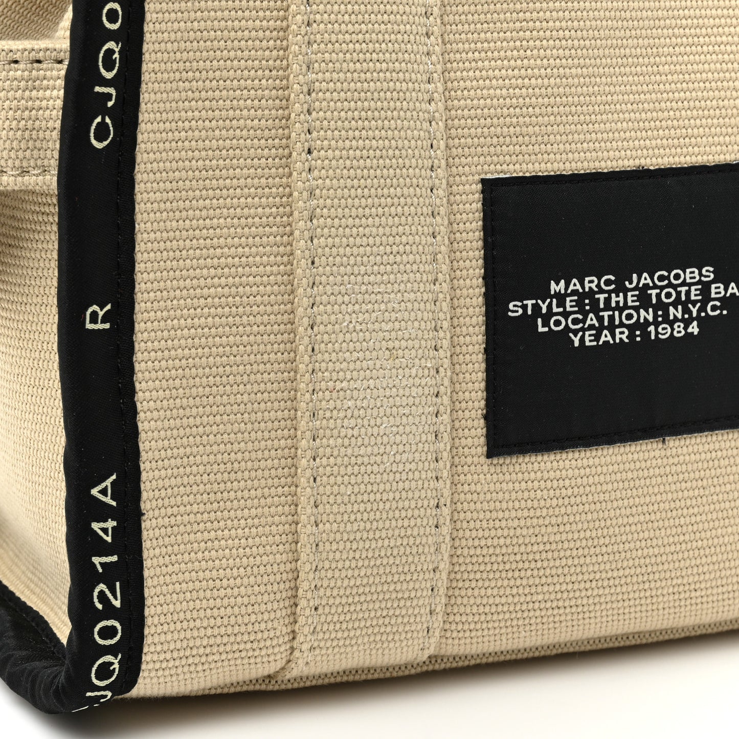 Jacquard Small The Traveler Tote Bag Warm Sand