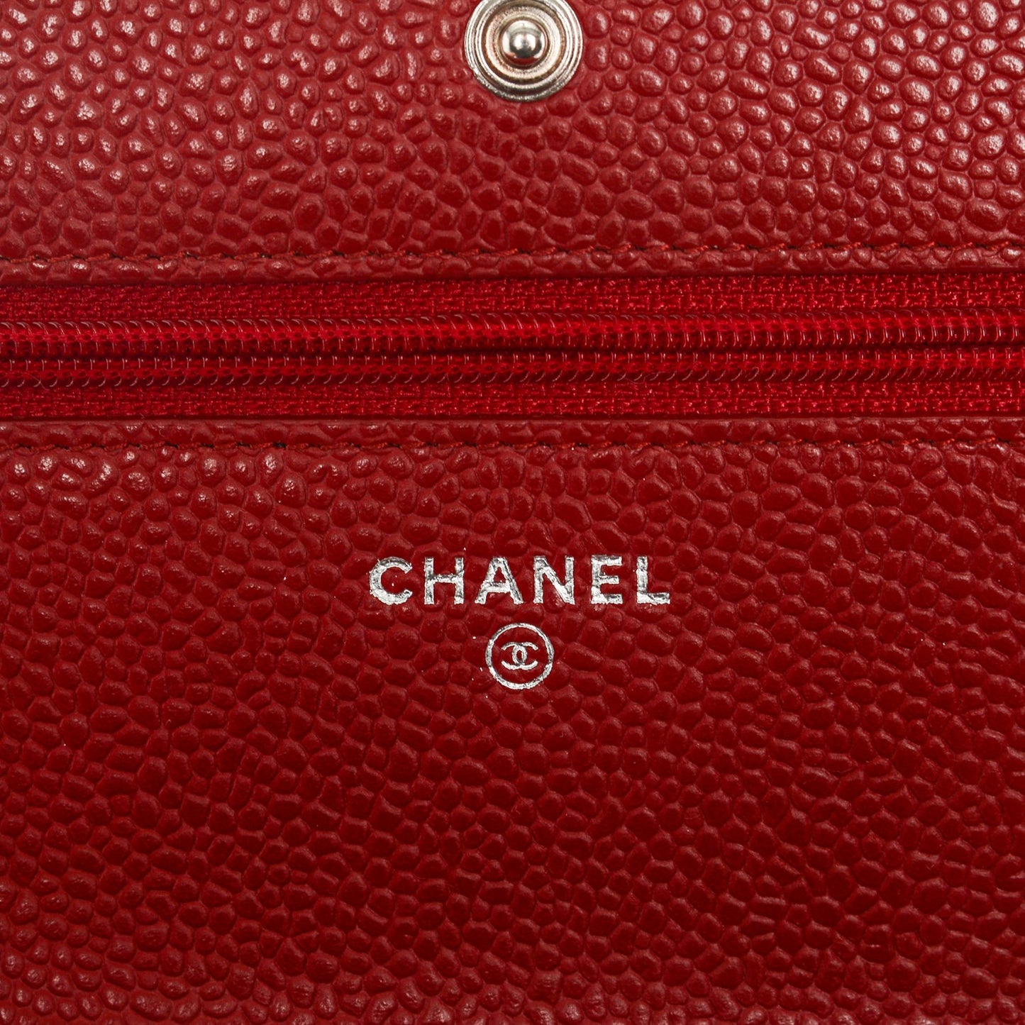 Caviar Quilted Wallet On Chain WOC Red