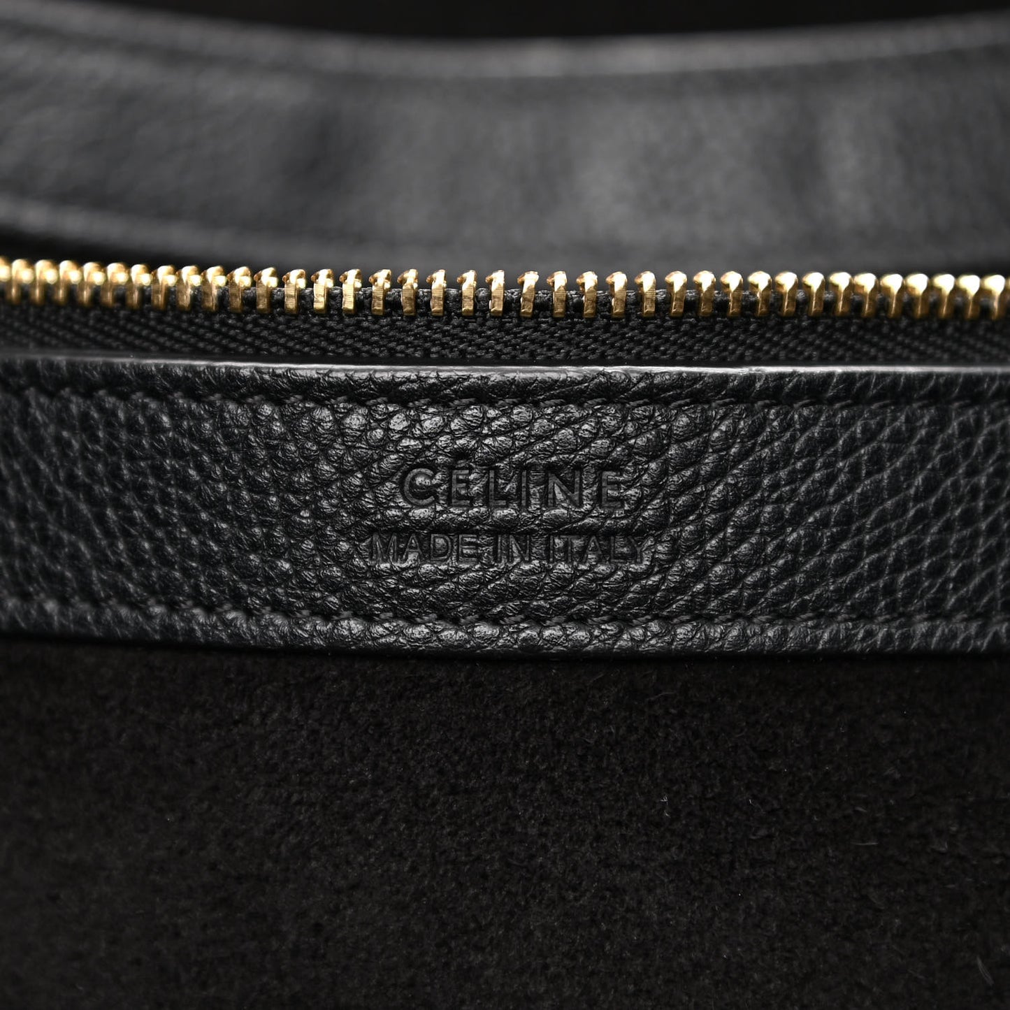 Soft Grained Calfskin Medium Belt Cabas Phantom Black