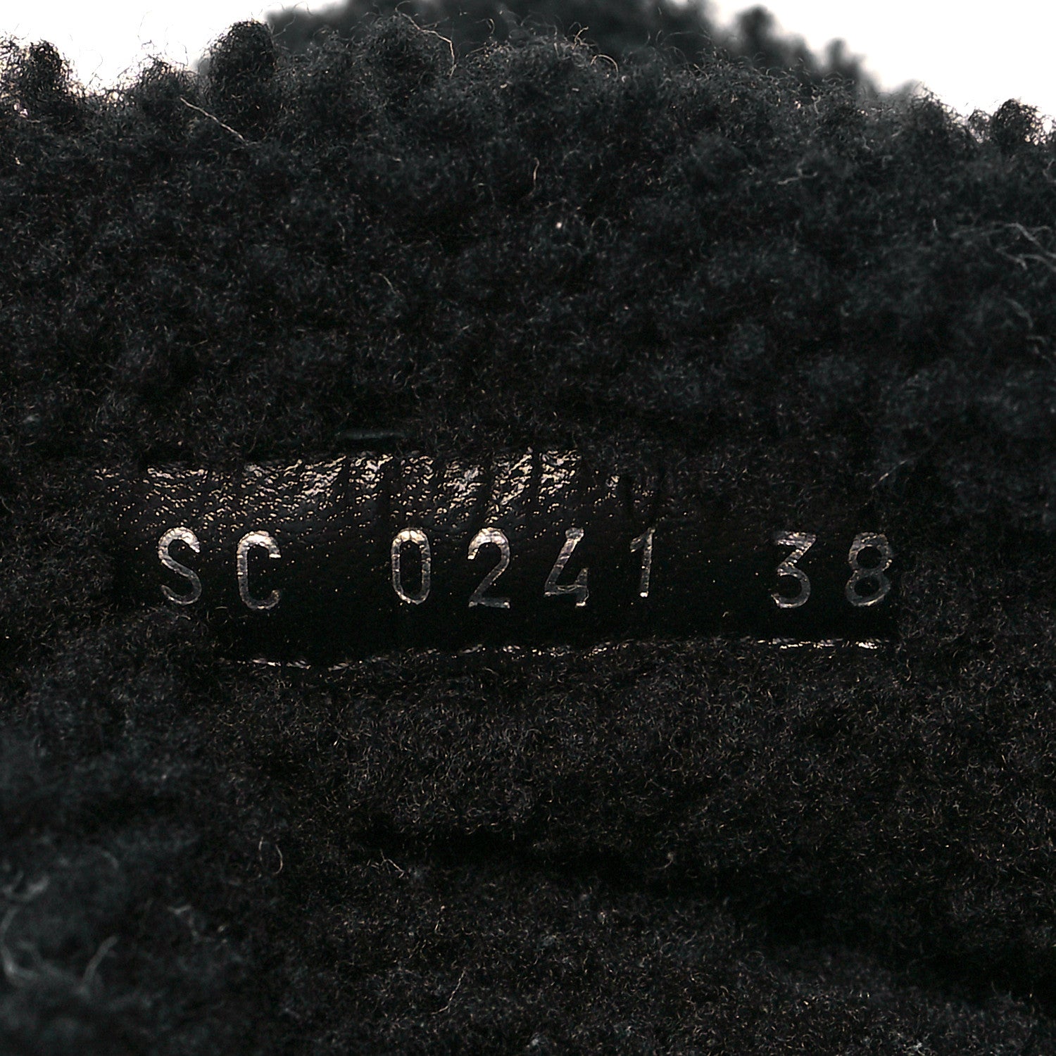 Louis Vuitton Shearling Monogram Giant Paseo Flat Comfort Mule 38 Black 8 of 8