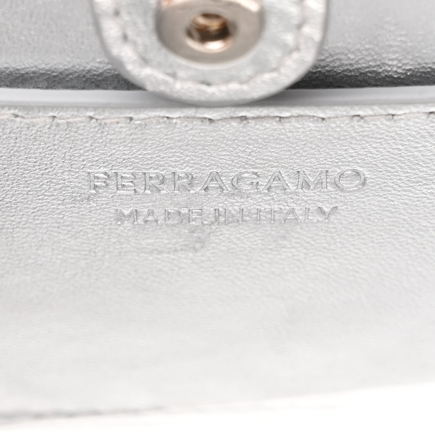 Salvatore Ferragamo シルバーショルダーバッグ Salvatore Ferragamo/サルヴァトーレフェラガモ】 ガンチーニ