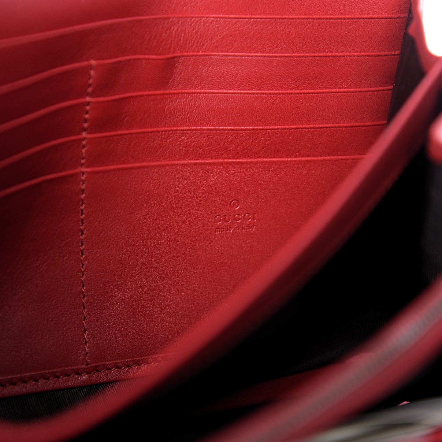 Velvet Matelasse GG Marmont Chain Wallet Hibiscus Red