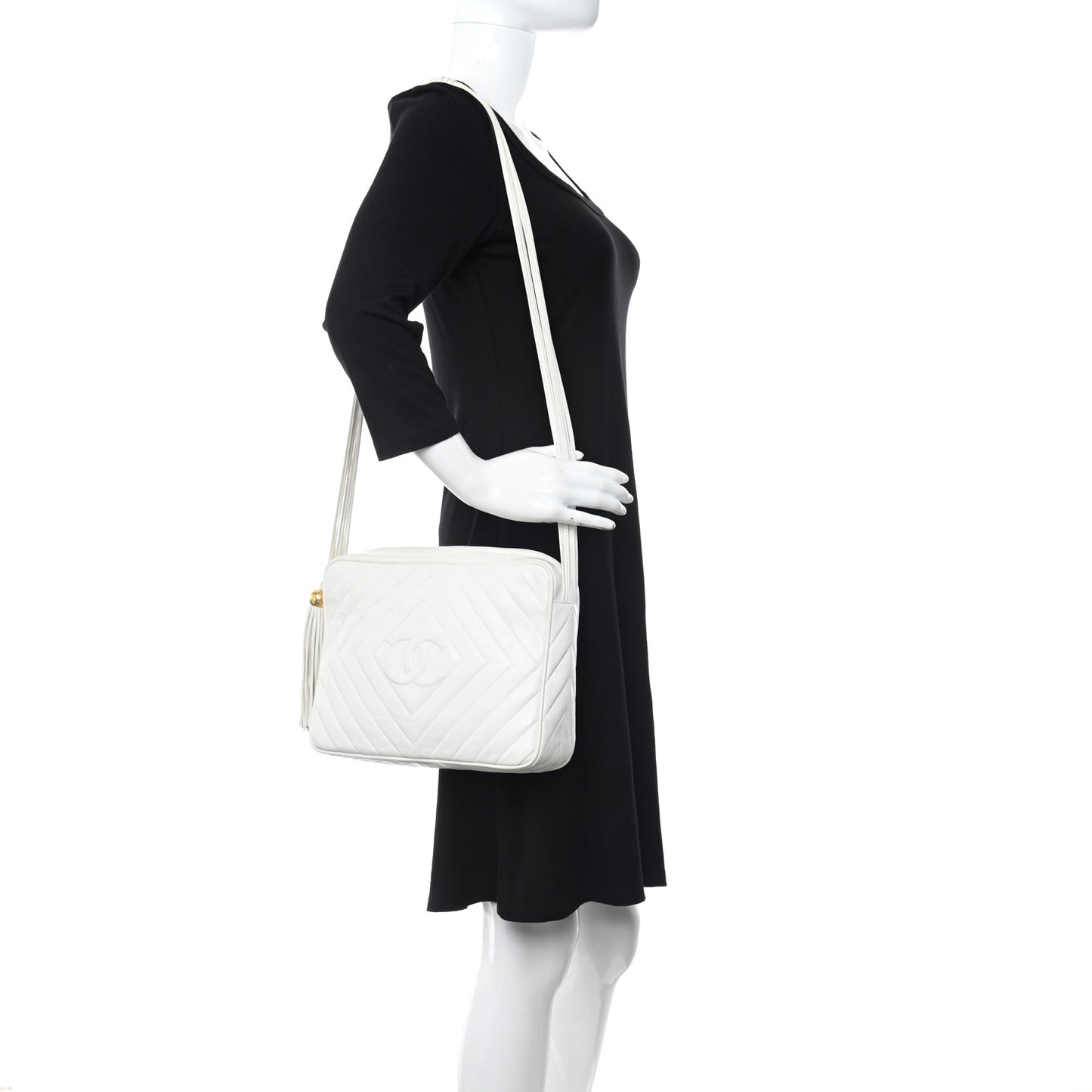 Lambskin Quilted CC Tassel Camera Case White