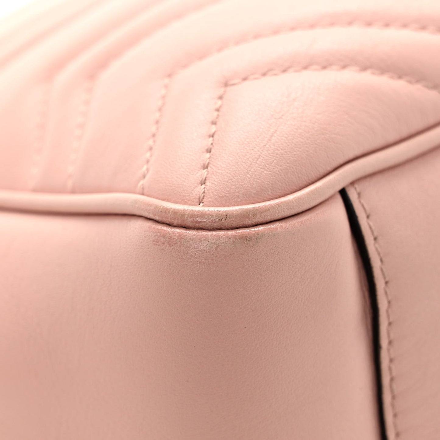Calfskin Matelasse Medium GG Marmont Open Top Shoulder Bag Perfect Pink
