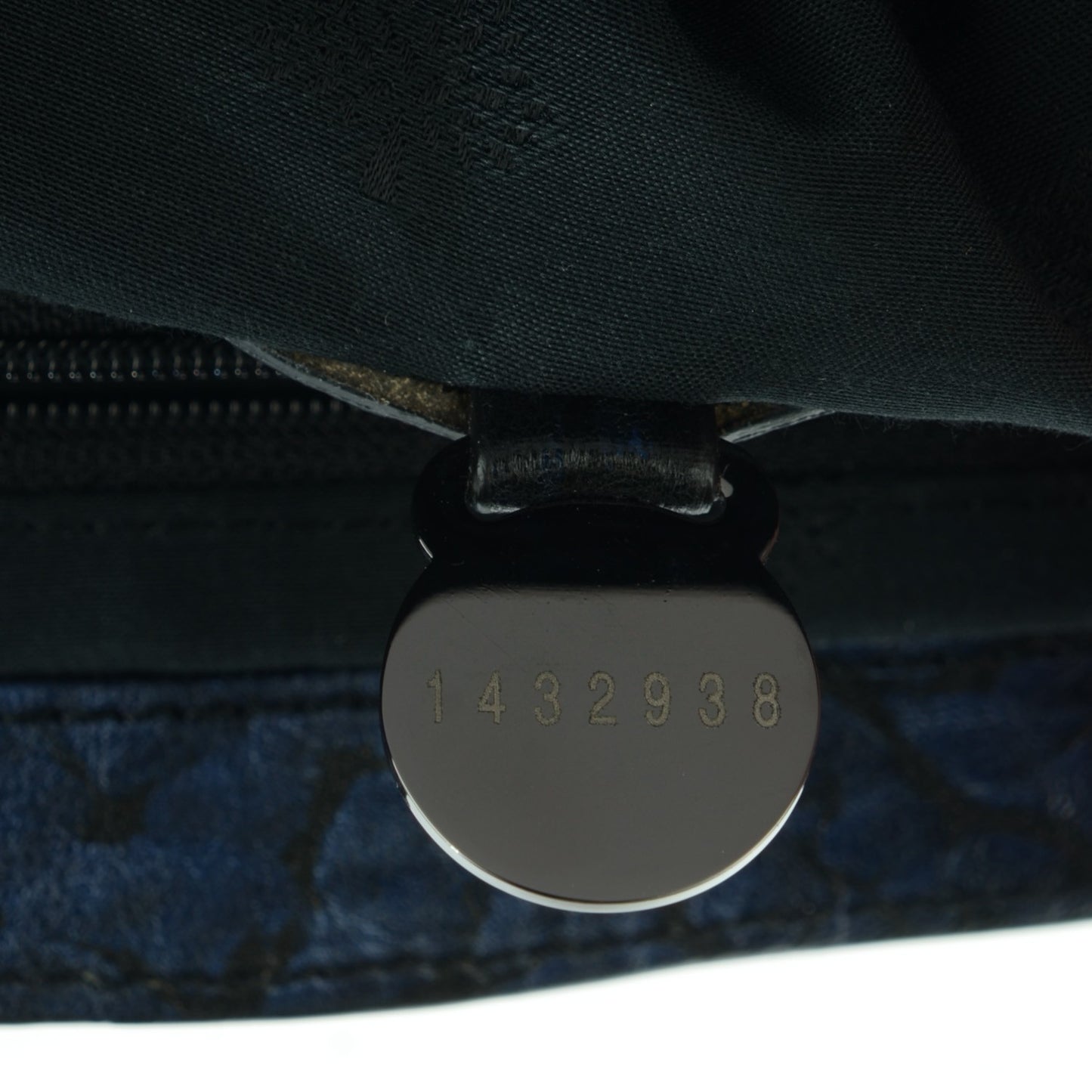 Shrunken Calfskin Medium Alexa