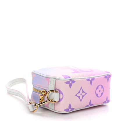 Louis Vuitton LOUIS VUITTON Monogram Giant Spring In The City Wapity Case Sunrise Pastel 4 of 8