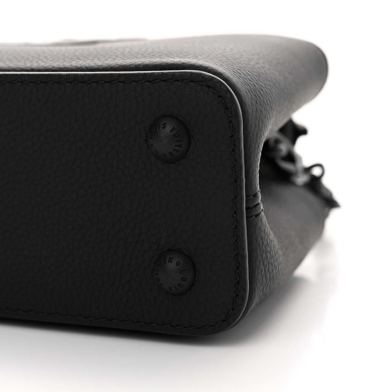 Louis Vuitton Taurillon Capucines Mini Matte Black 9 of 9