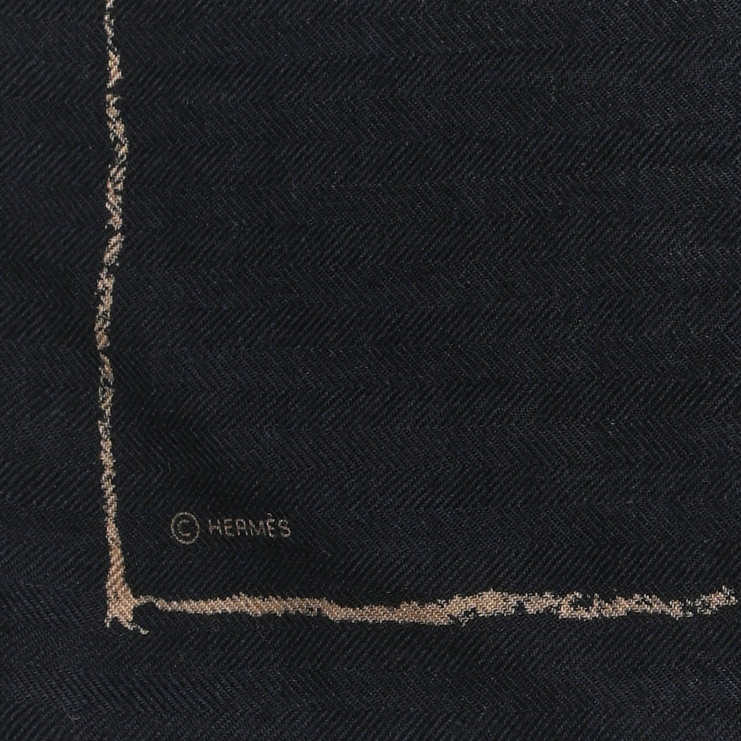 Cashmere Silk Pirouette au Galop Shawl 140 Marine Naturel Beige