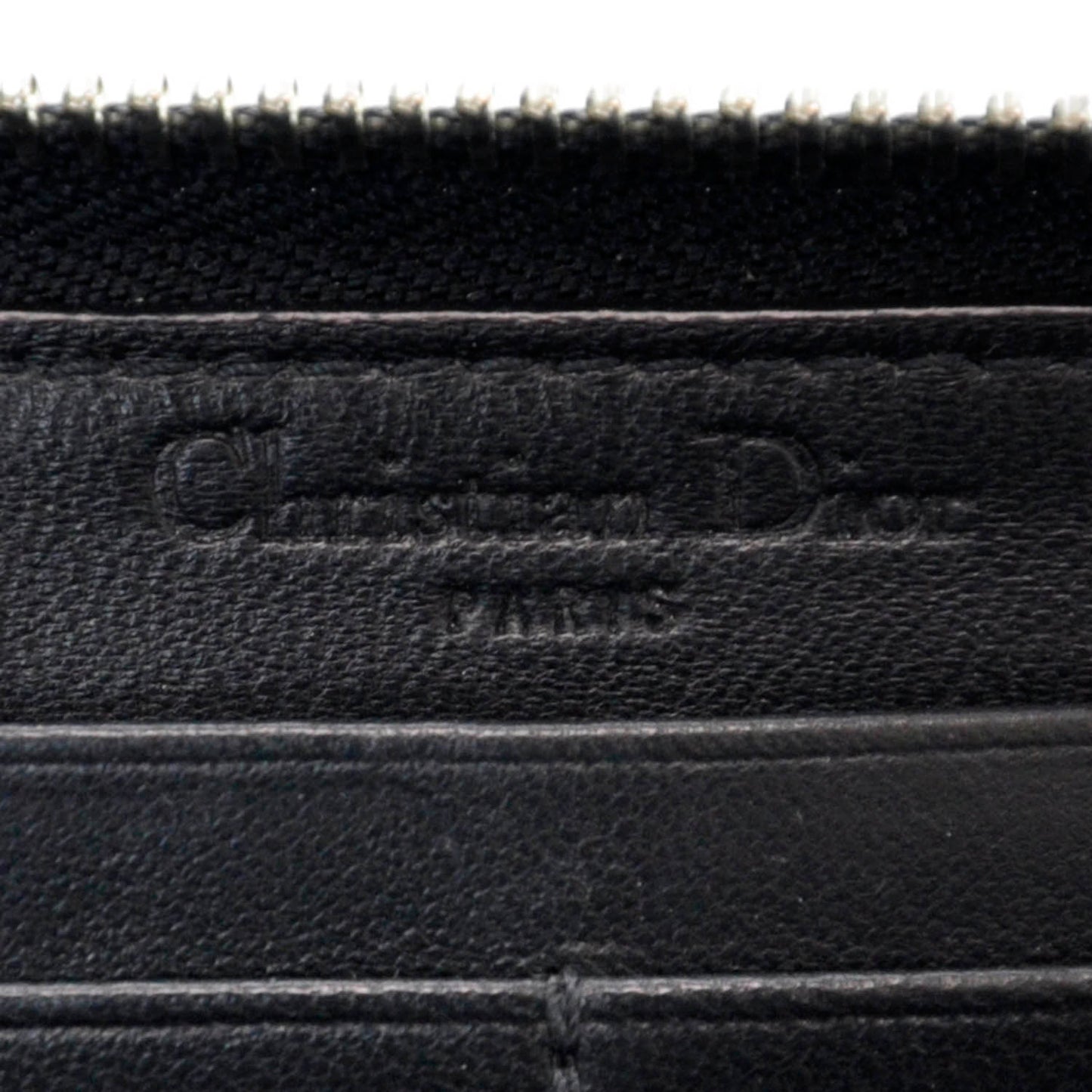 Patent Ultimate Zip Around Wallet