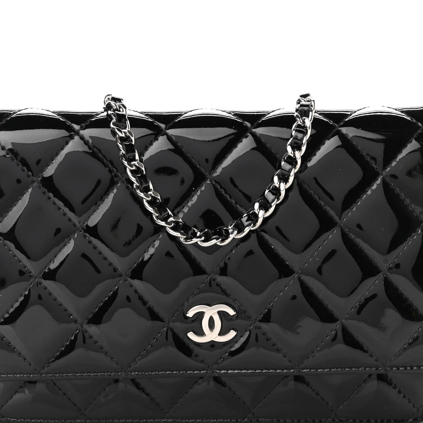 Patent Quilted Wallet On Chain WOC Black