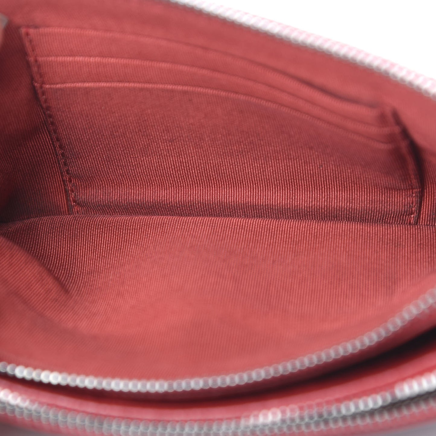 Caviar Quilted Small Clutch With Chain Red