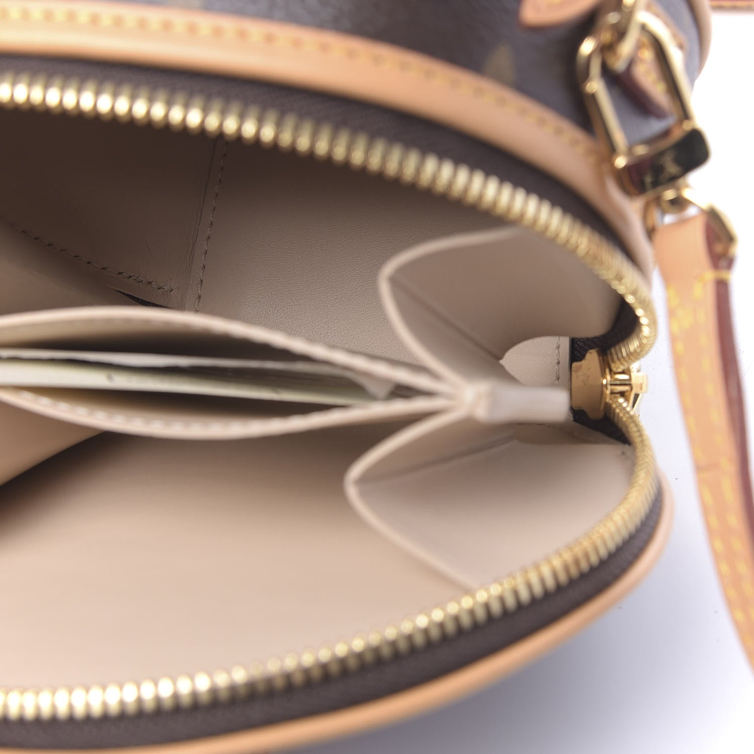 Louis Vuitton Monogram Mini Boite Chapeau 5 of 10