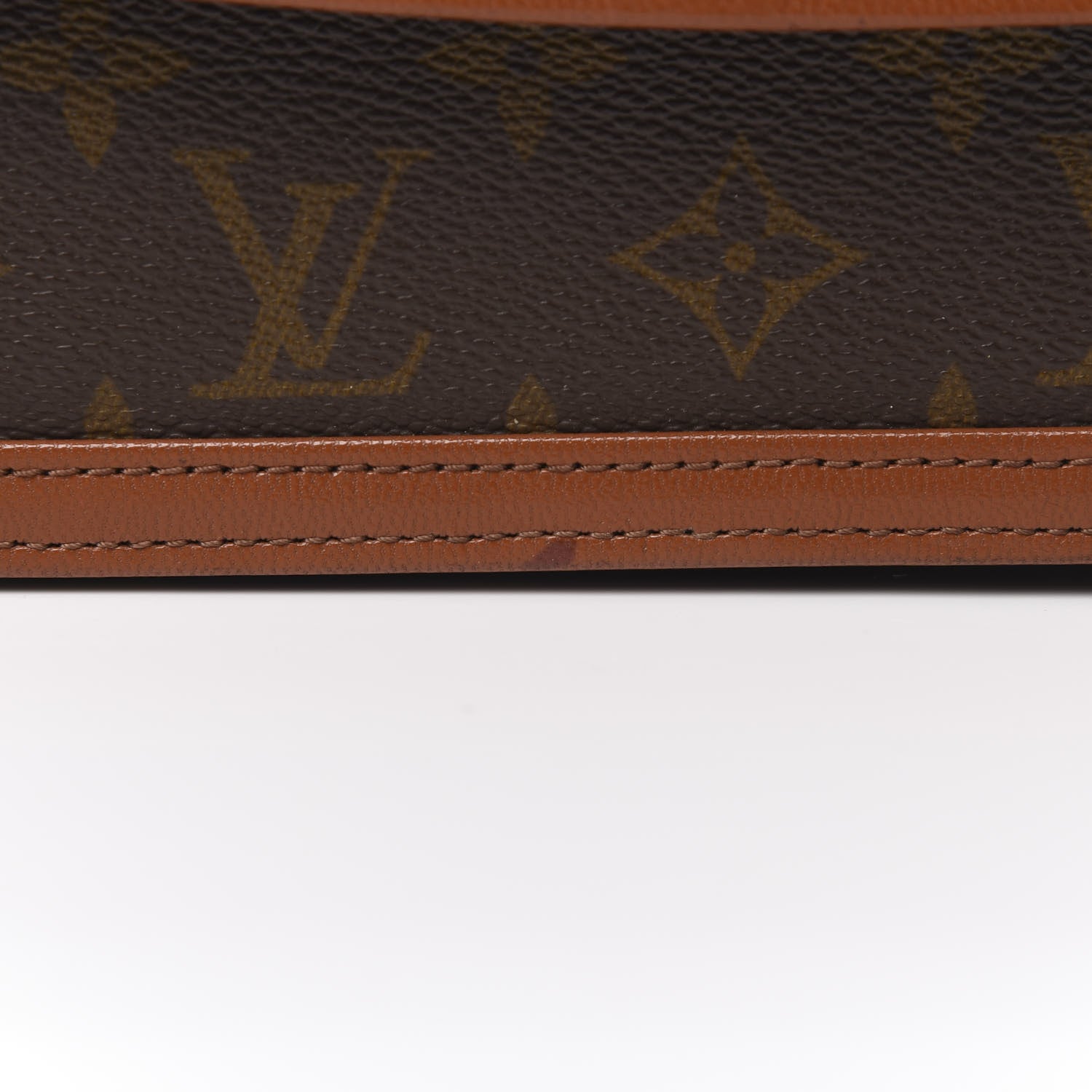 Louis Vuitton Monogram Pochette Dame 29 13 of 15