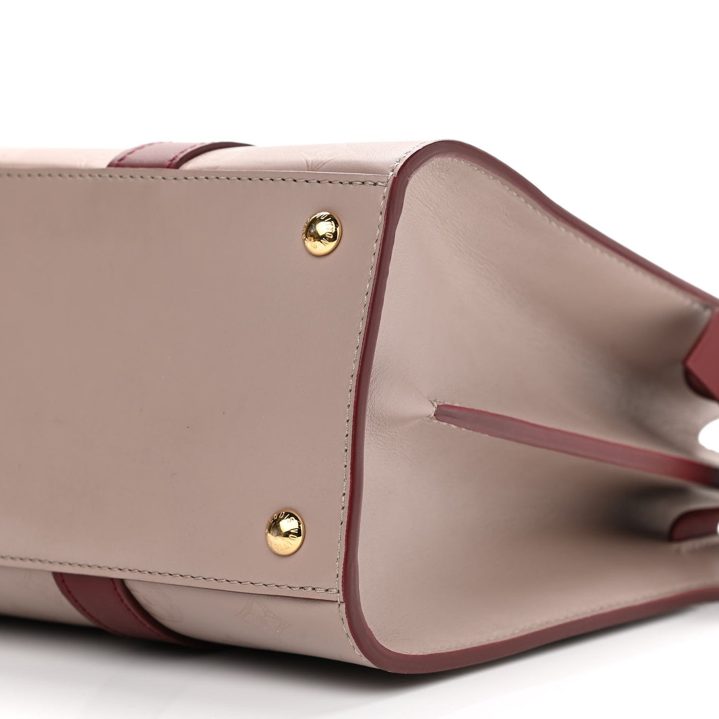 Monogram Cuir Plume Very Tote MM Mastic Raisin