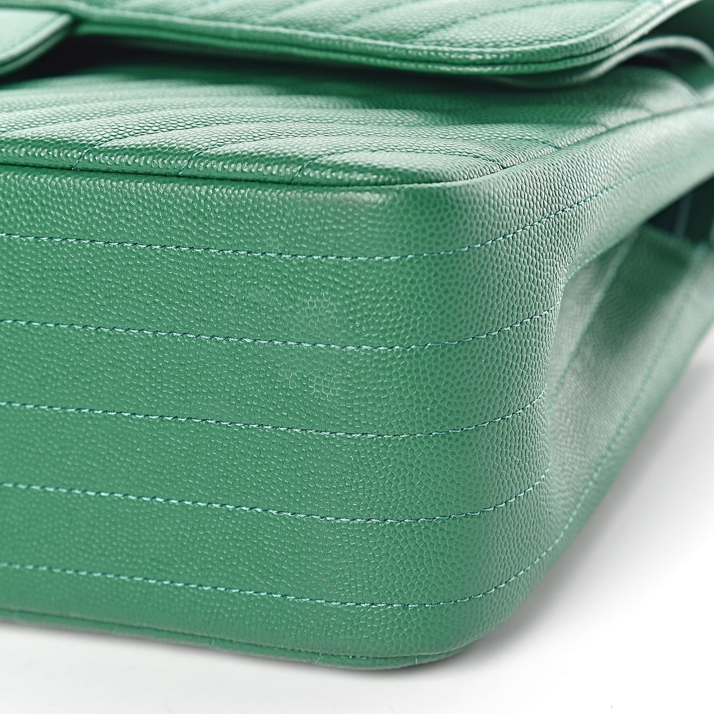 Caviar Chevron Quilted Jumbo Double Flap Green