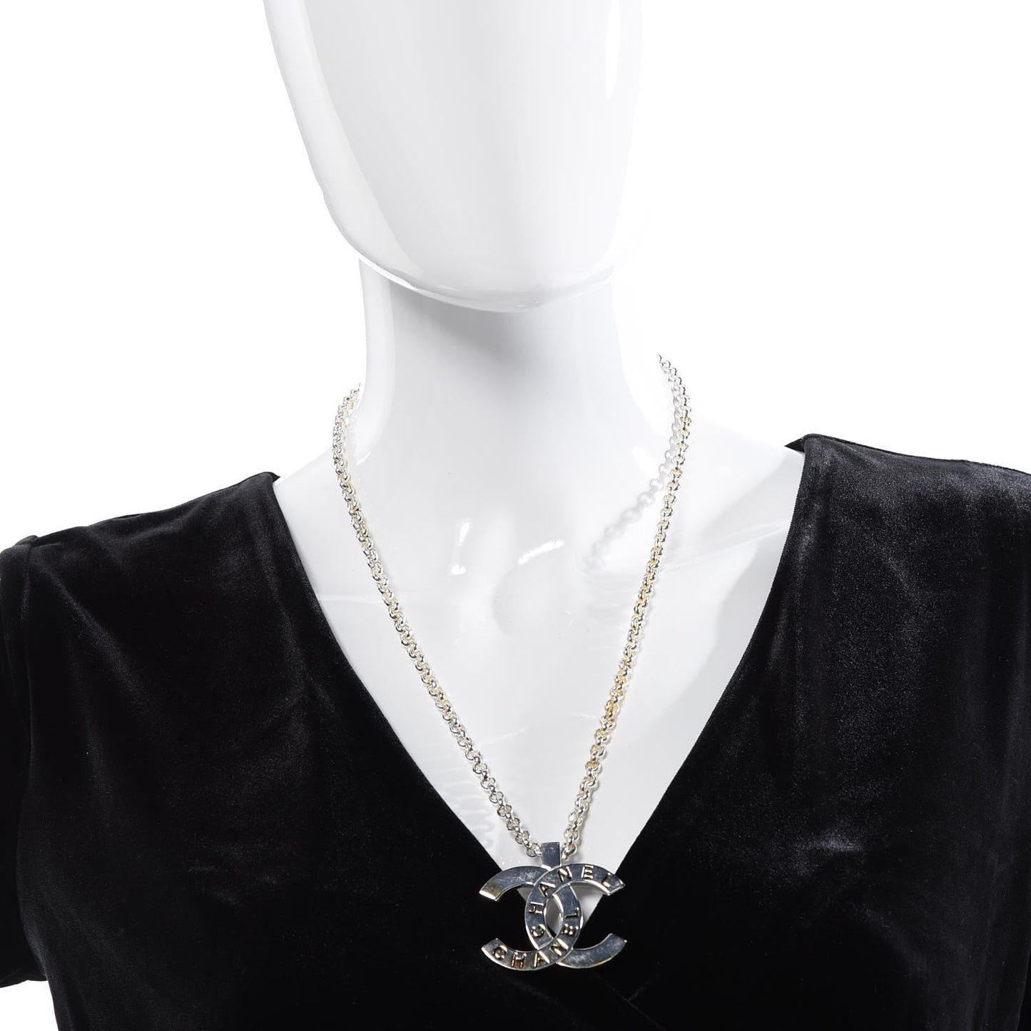 Large CC Necklace Silver