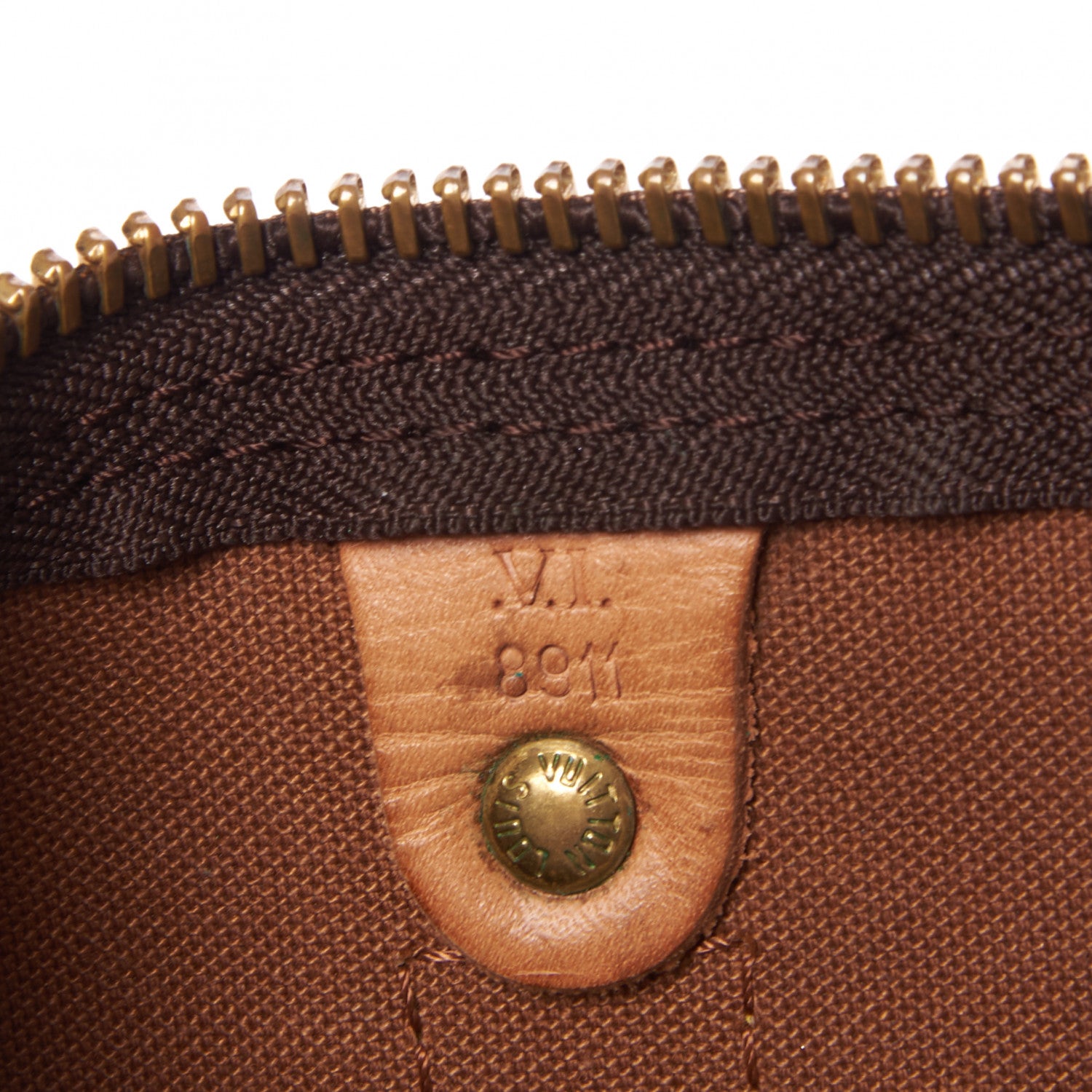 Louis Vuitton Monogram Keepall Bandouliere 50 9 of 9