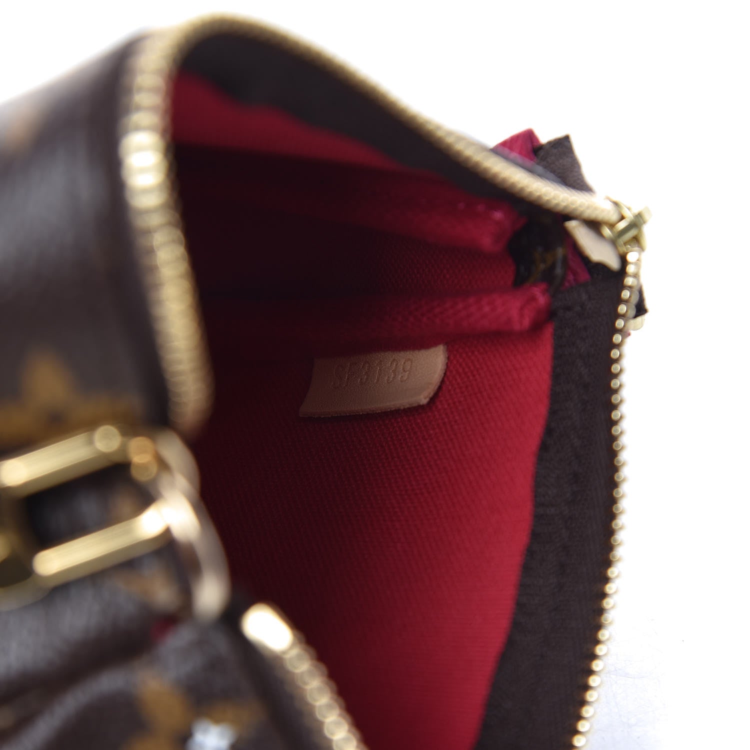 Louis Vuitton Monogram 2019 Christmas Animation Mini Courchevel Pochette Accessories Fuchsia 7 of 8