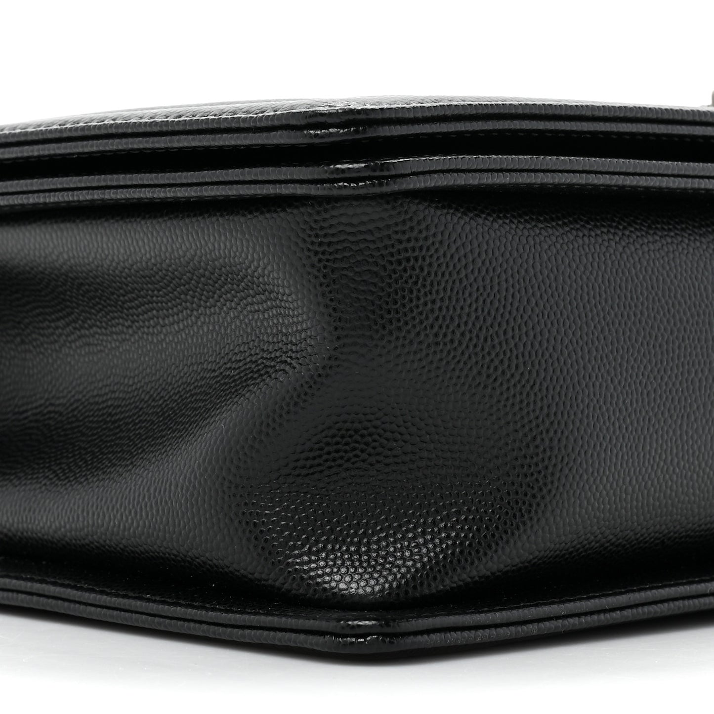 Caviar Quilted New Medium Boy Flap Black