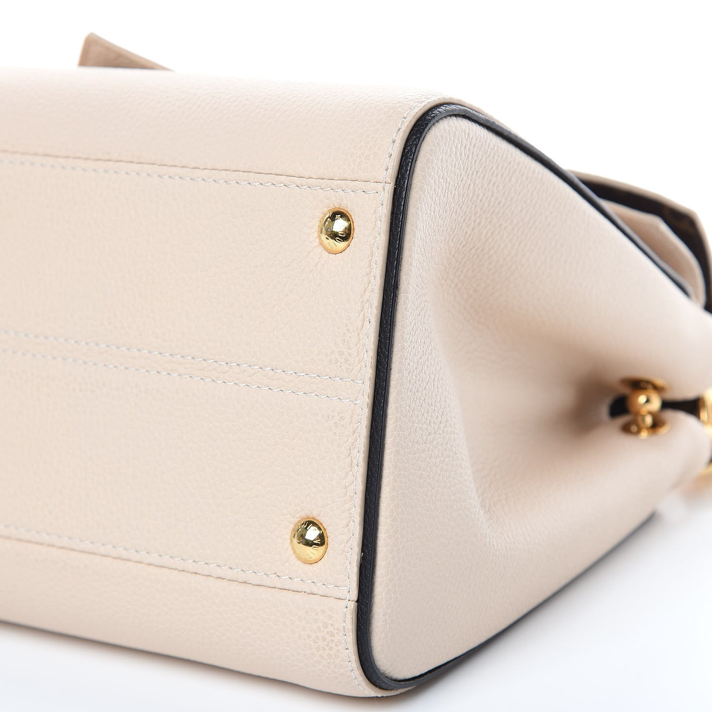 Grained Calfskin Monogram Double V Creme