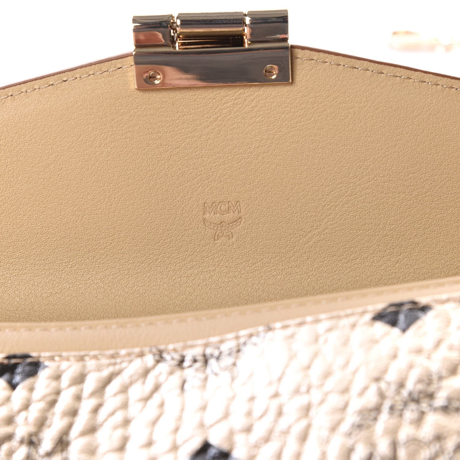 MCM Metallic Visetos Patricia Wallet On Chain Gold 5 of 7