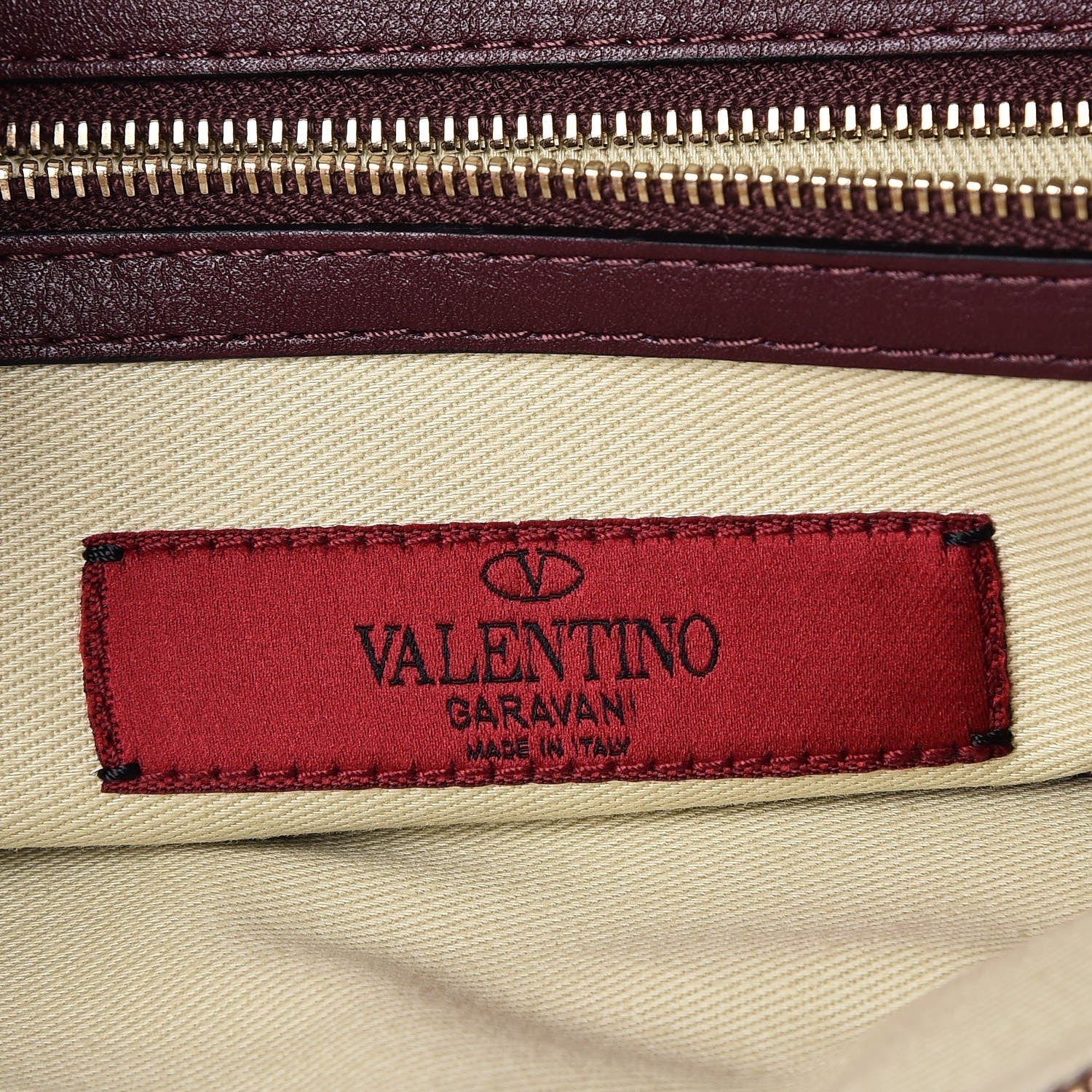 Valentino Garavani Vitello Large Rockstud Zip Wristlet Pouch Rubin 6 of 7