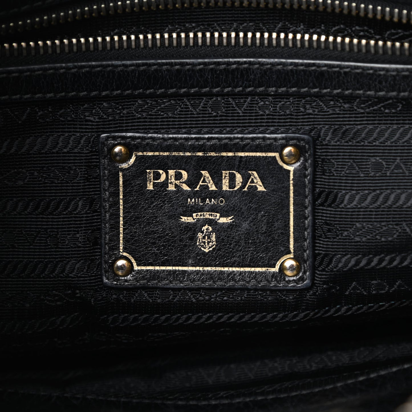 Vitello Shine Shopping Satchel Black