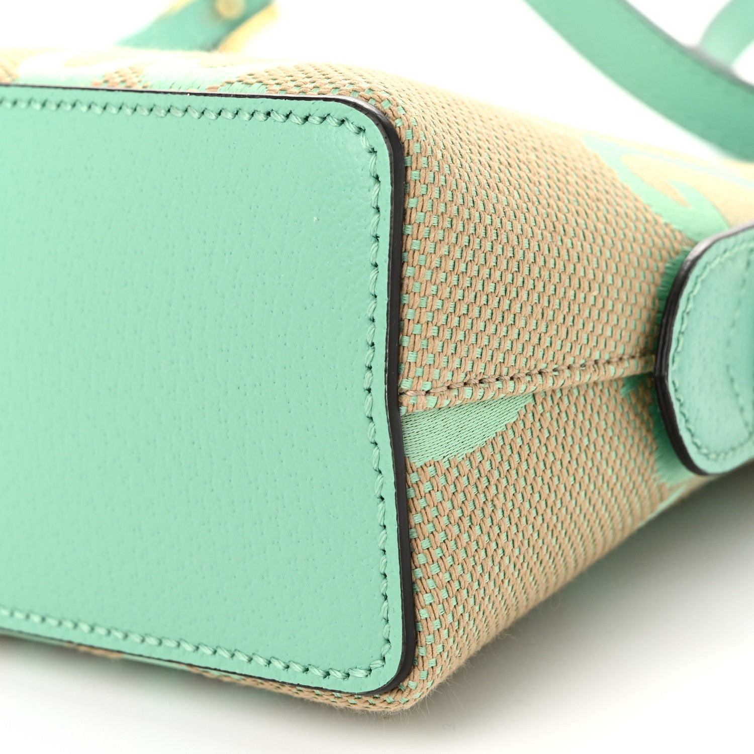 Gucci Monogram Jumbo GG Textured Dollar Calfskin Small Ophidia Dome Shoulder Bag Beige Pepperlight Mint 9 of 9
