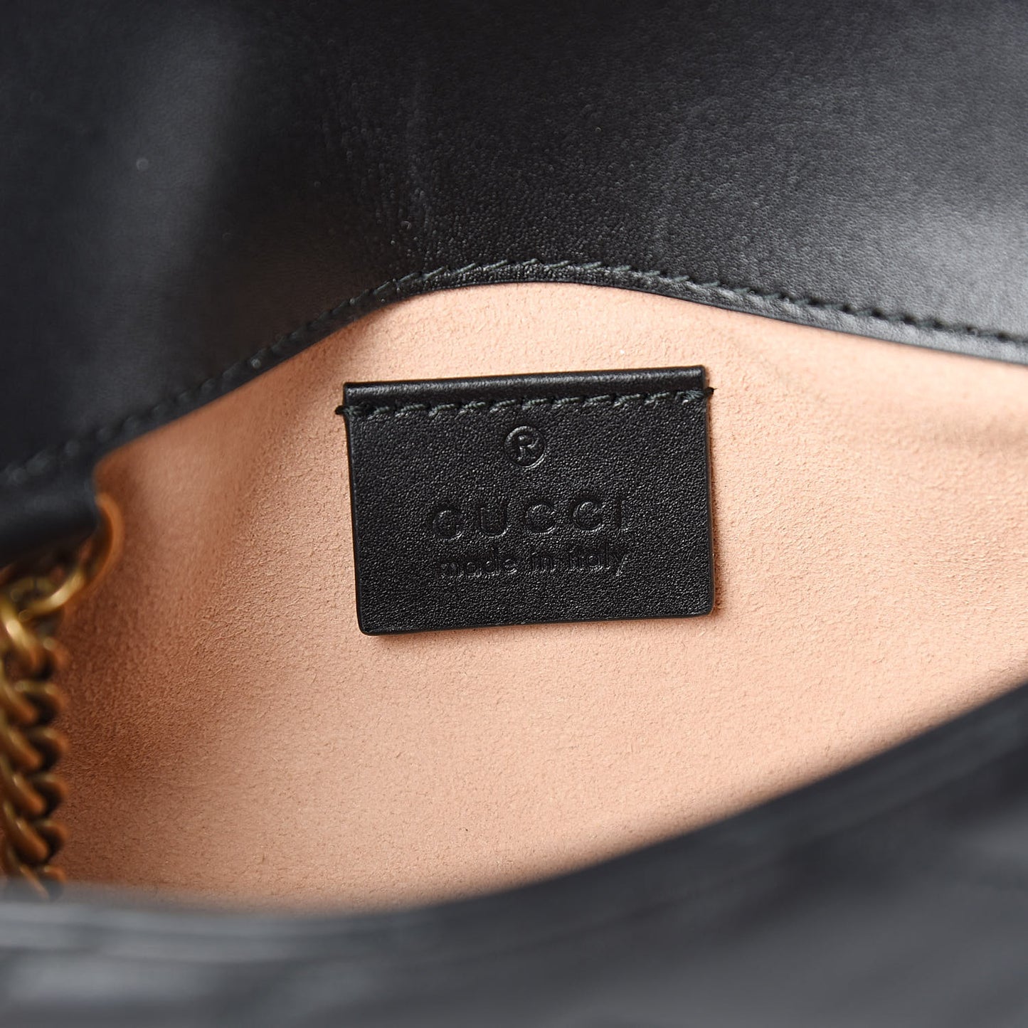 Calfskin Matelasse Super Mini GG Marmont Shoulder Bag Black