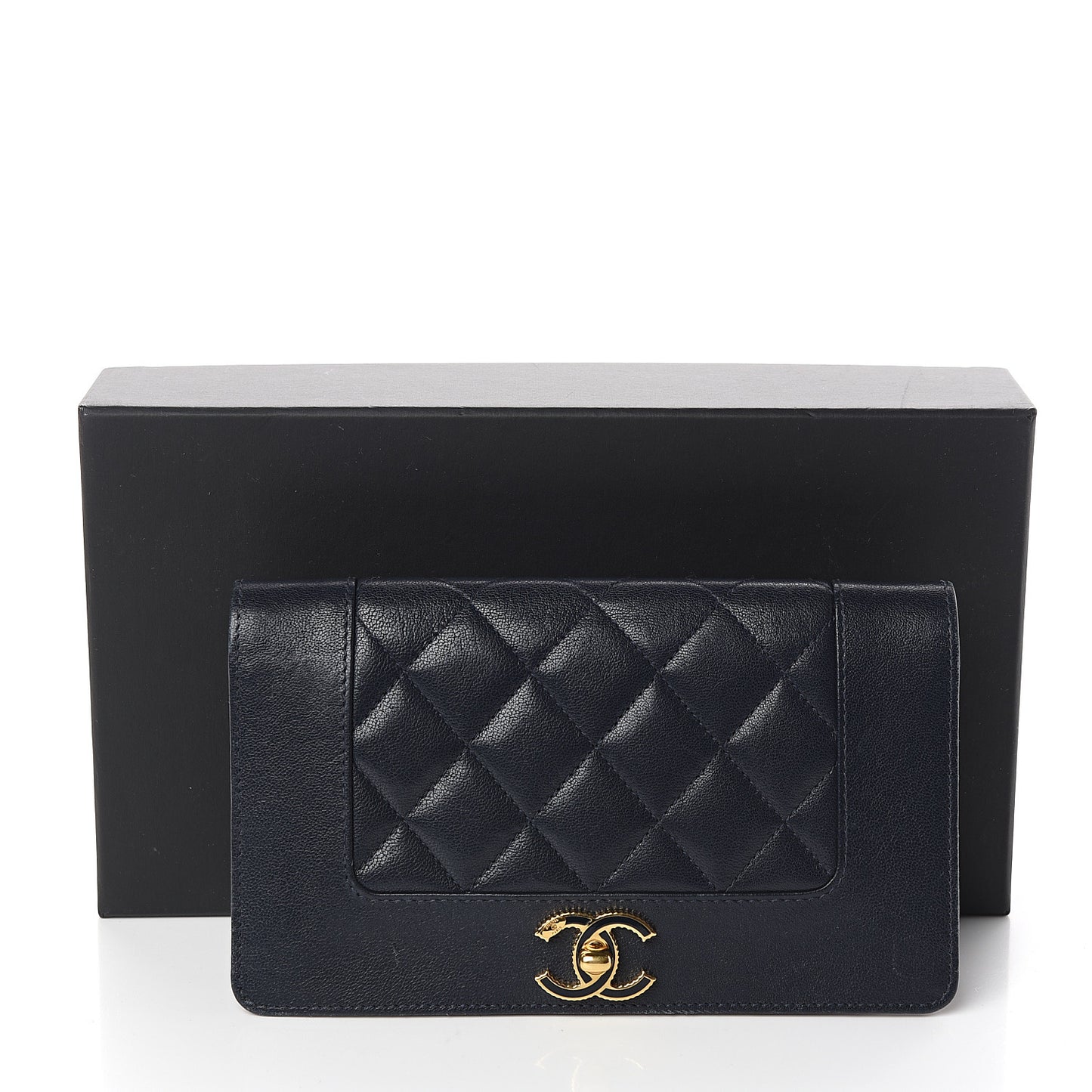 Sheepskin Quilted Mademoiselle Vintage Yen Wallet Navy