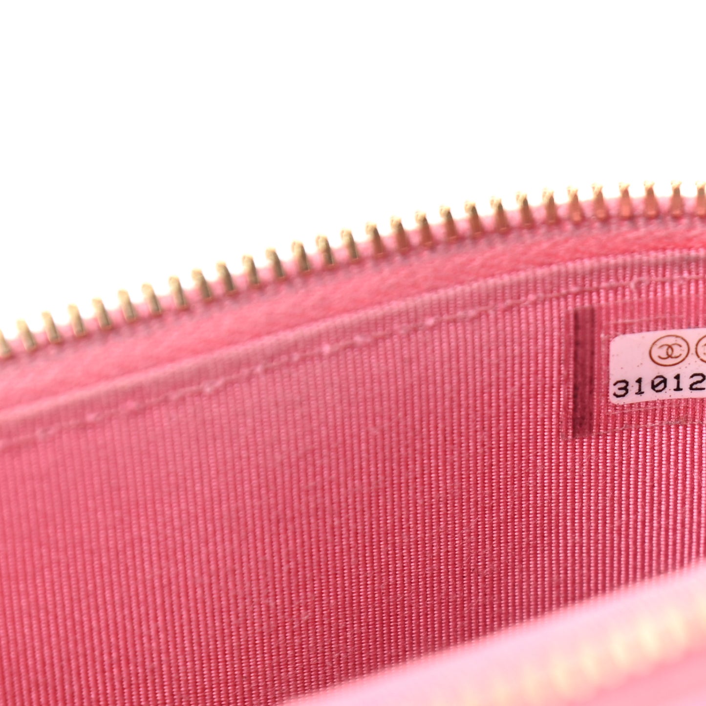 Caviar Quilted Phone Holder With Chain Pink