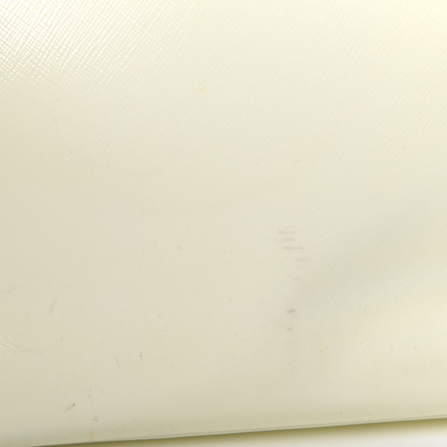 Saffiano Vernice Medium Galleria Double Zip Tote Bianco