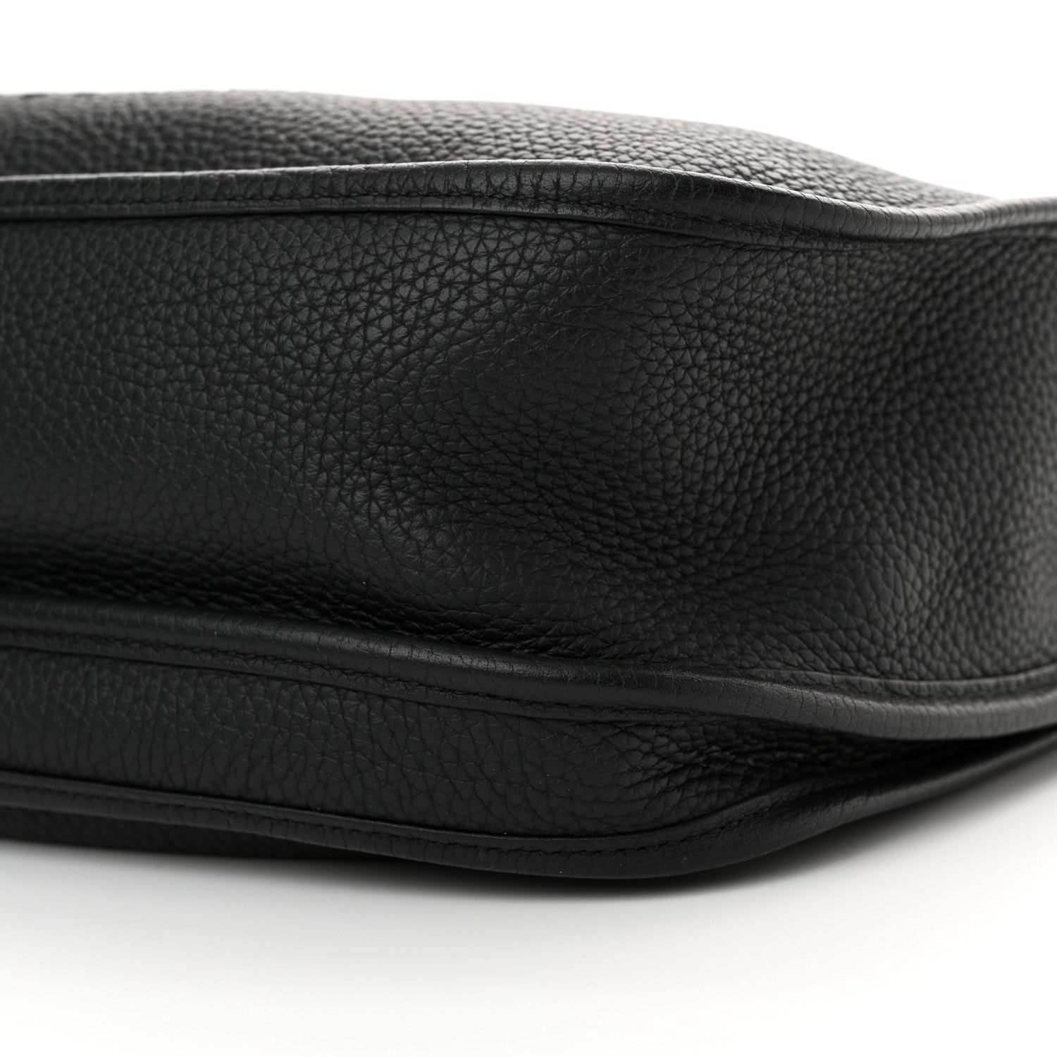 Hermes Taurillon Clemence Evelyne III GM Black 10 of 10