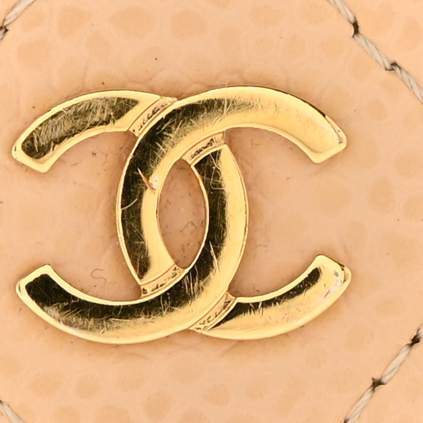 Caviar Quilted Card Holder Beige