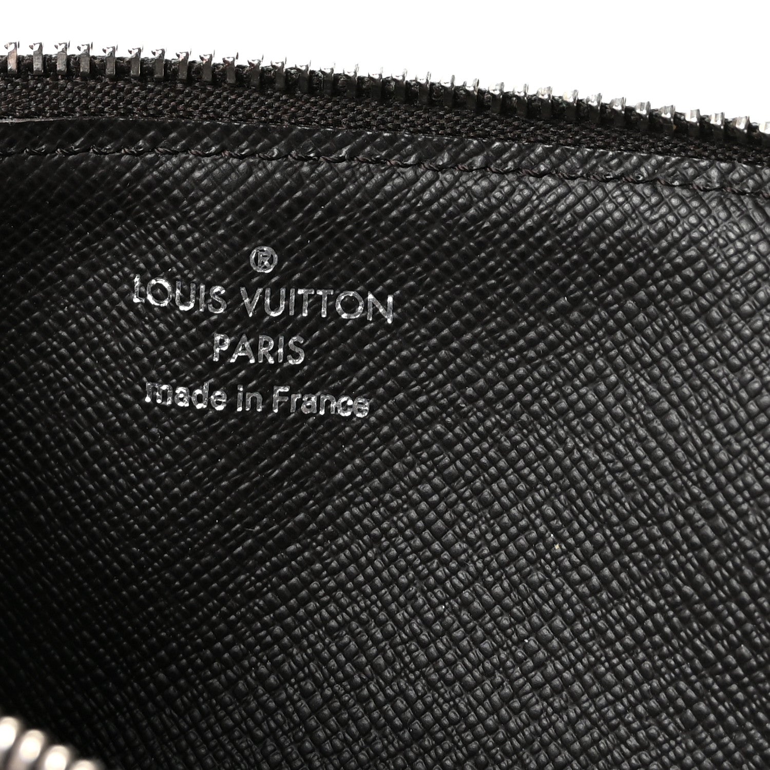 Louis Vuitton Damier Ebene 4 Key Holder 6 of 7
