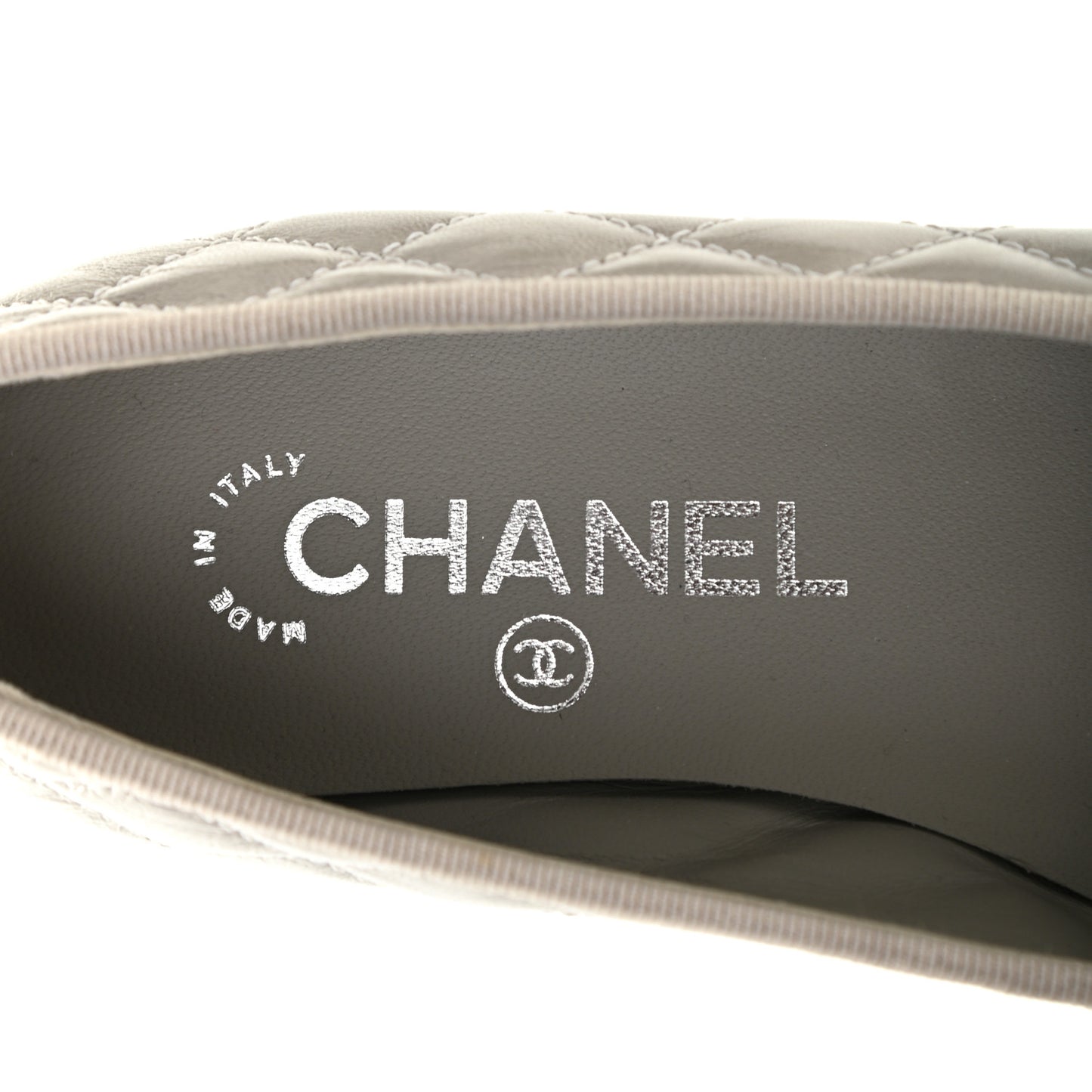 Crumpled Lambskin Quilted CC Ballerina Flats 35 Grey