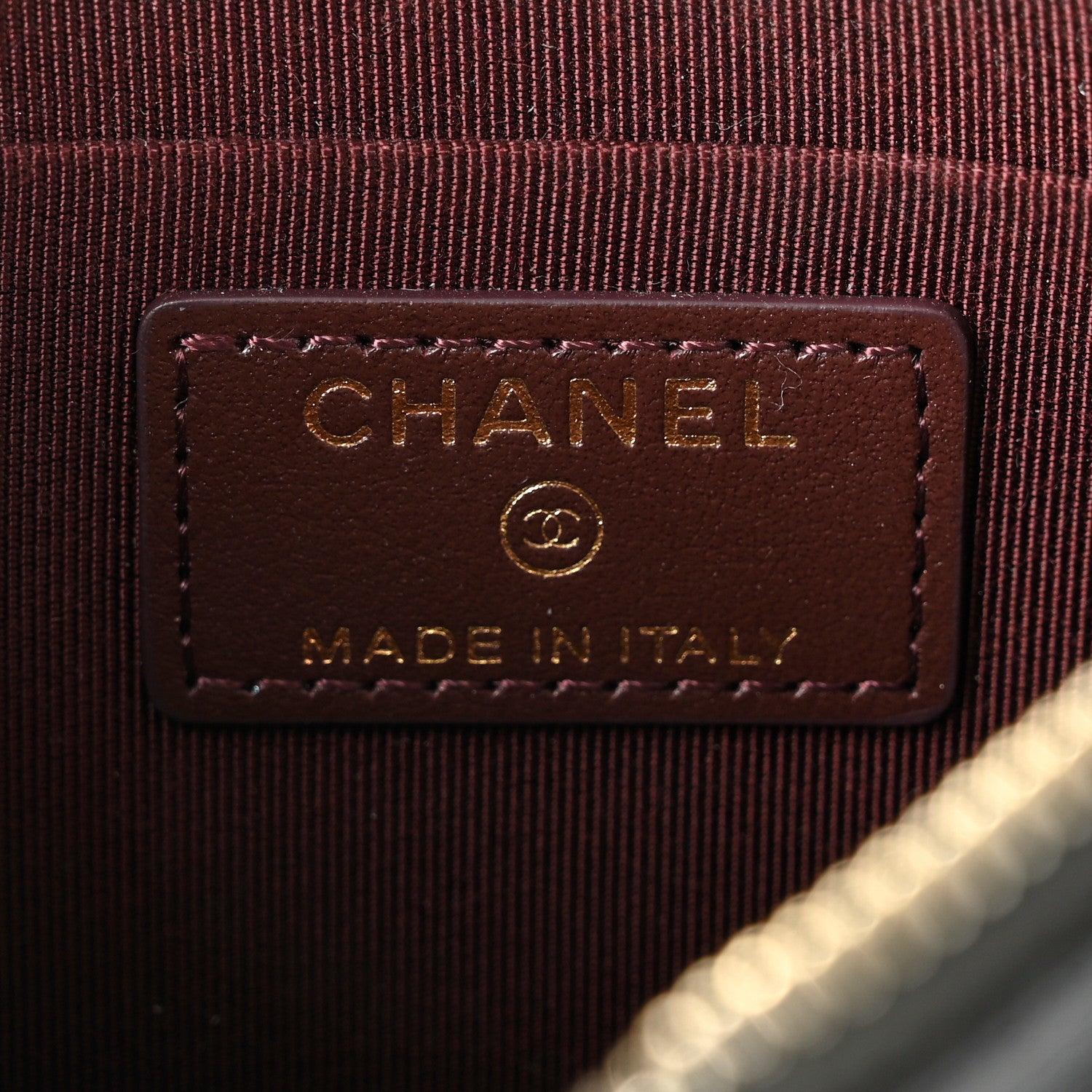 Chanel Caviar Quilted Classic Zip Pouch Black 6 of 8