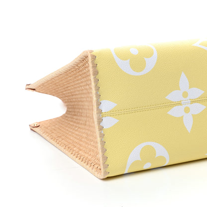 Louis Vuitton Monogram Giant By The Pool Hawaii Onthego GM Light Pink 6 of 8