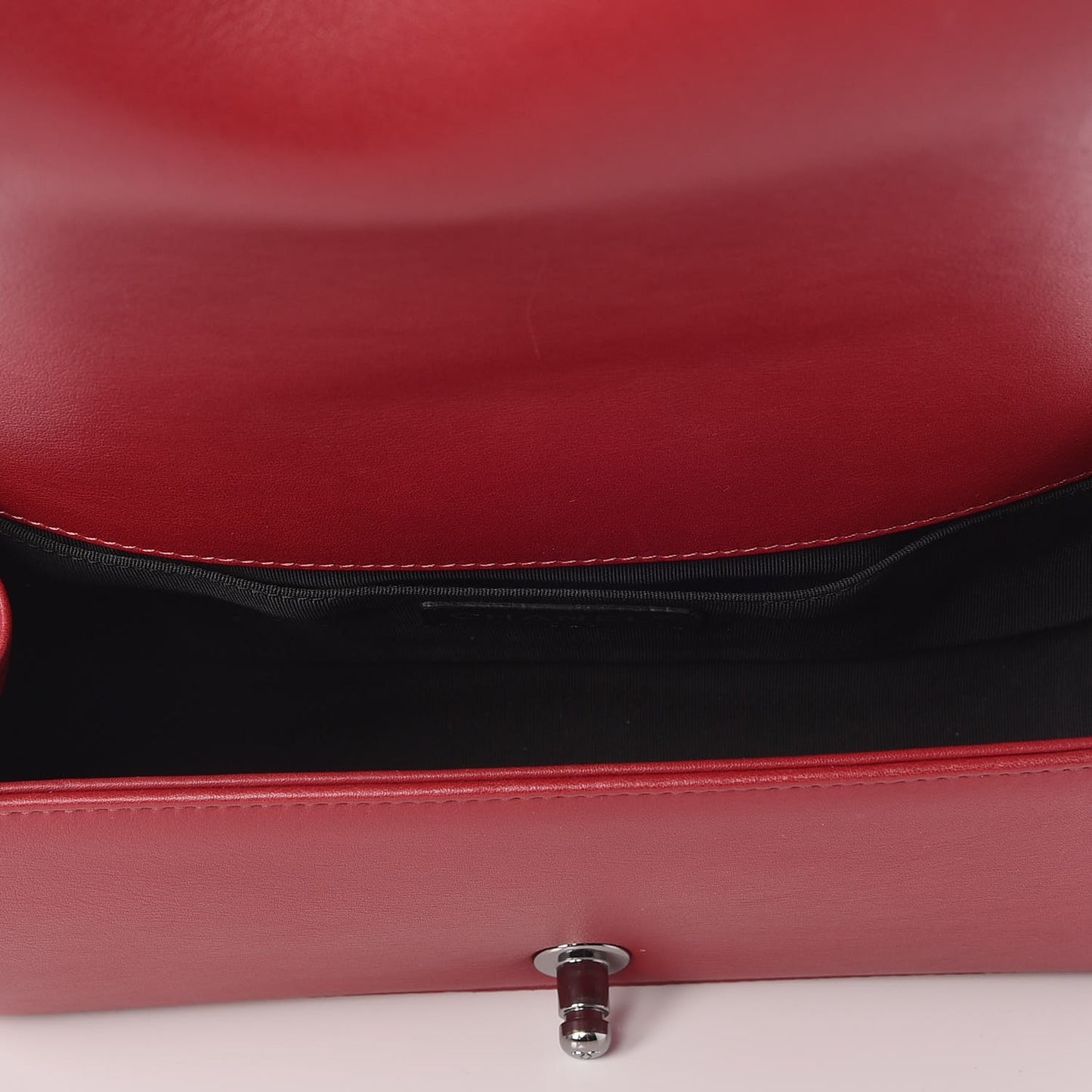 Calfskin Chevron Quilted Medium Chain Boy Flap Red