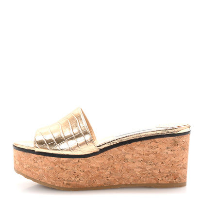 Jimmy Choo Metallic Calfskin Crocodile Embossed Cork DeeDee Platform Wedge Slide Sandals 37.5 Gold 1 of 8