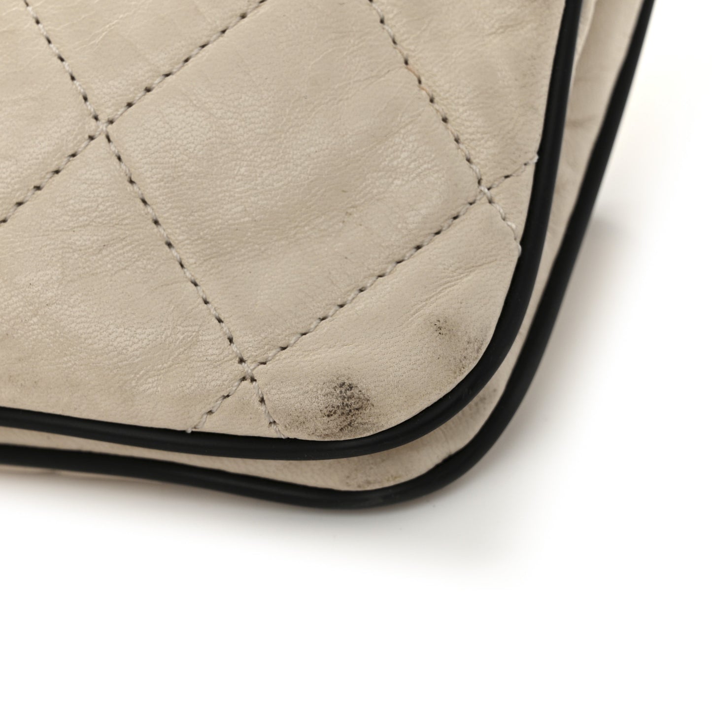Lambskin East West Mademoiselle Flap Ivory