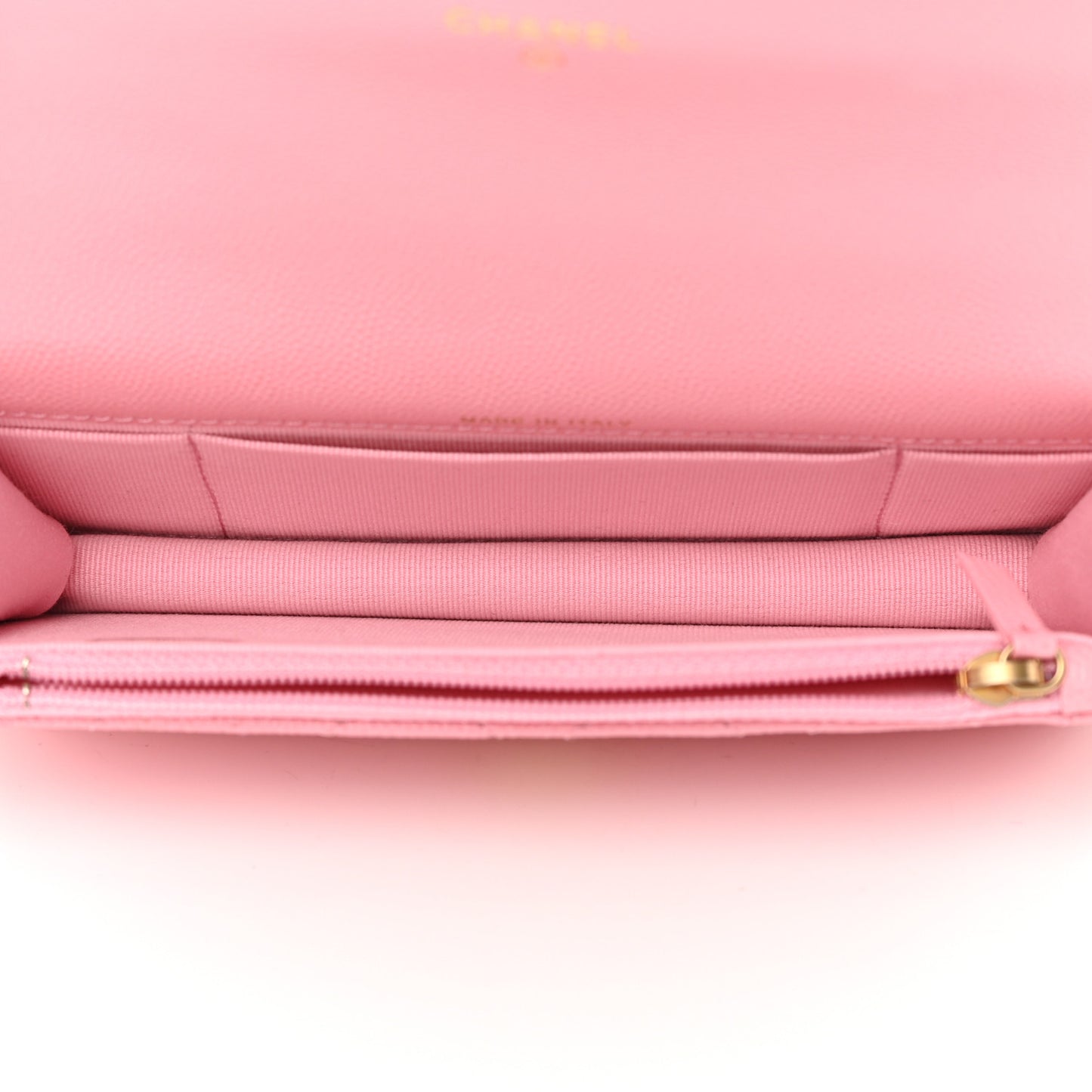 Caviar Quilted Flap Phone Holder With Chain Light Pink