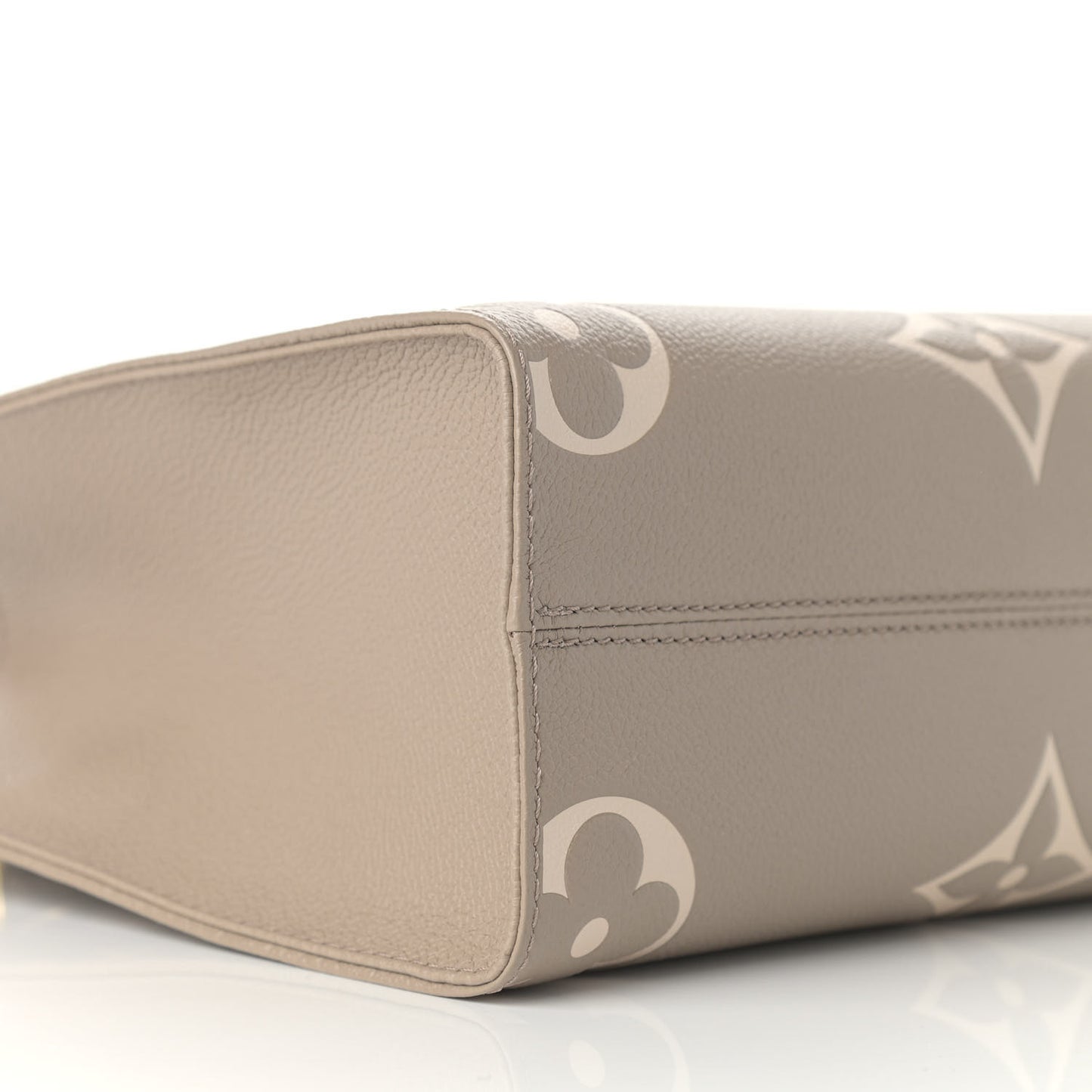 Empreinte Monogram Giant Onthego PM Tourterelle Creme