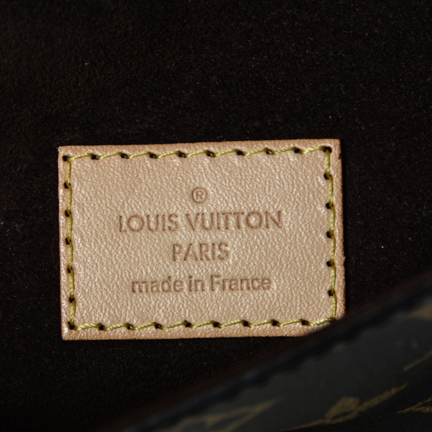 Monogram Metis