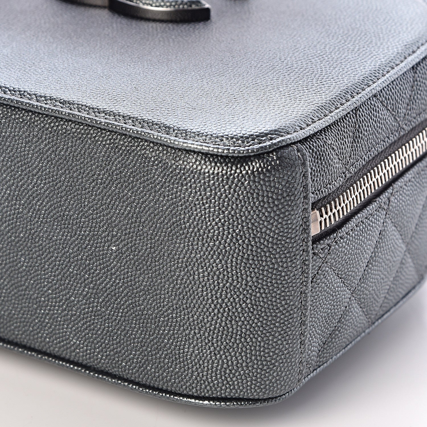 Chanel Metallic Caviar Small Coco Curve Vanity Bag Black Ruthenium 7 of 10
