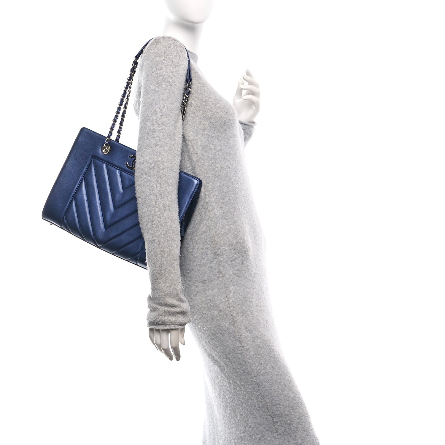 Chanel Sheepskin Chevron Quilted Mademoiselle Vintage Shopping Tote Navy 2 of 10