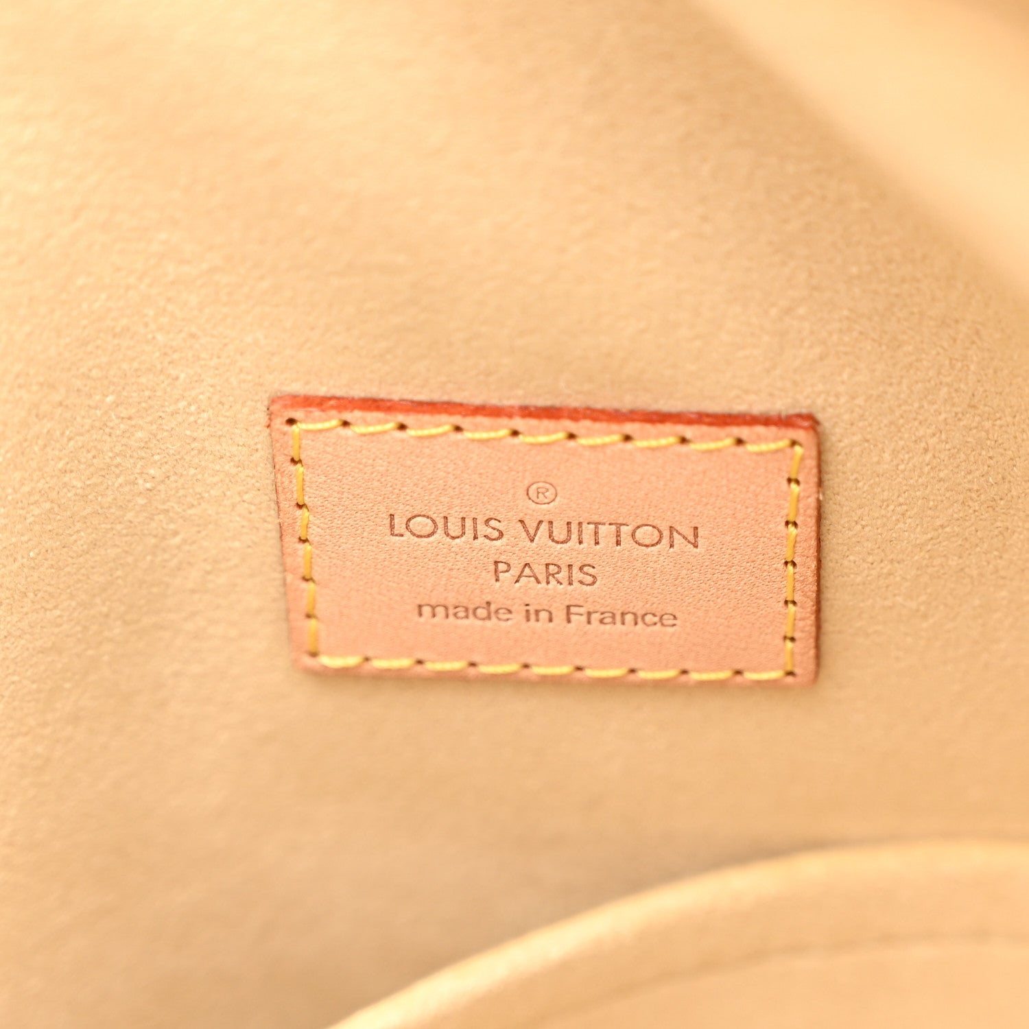 Louis Vuitton Monogram Manhattan GM 6 of 10